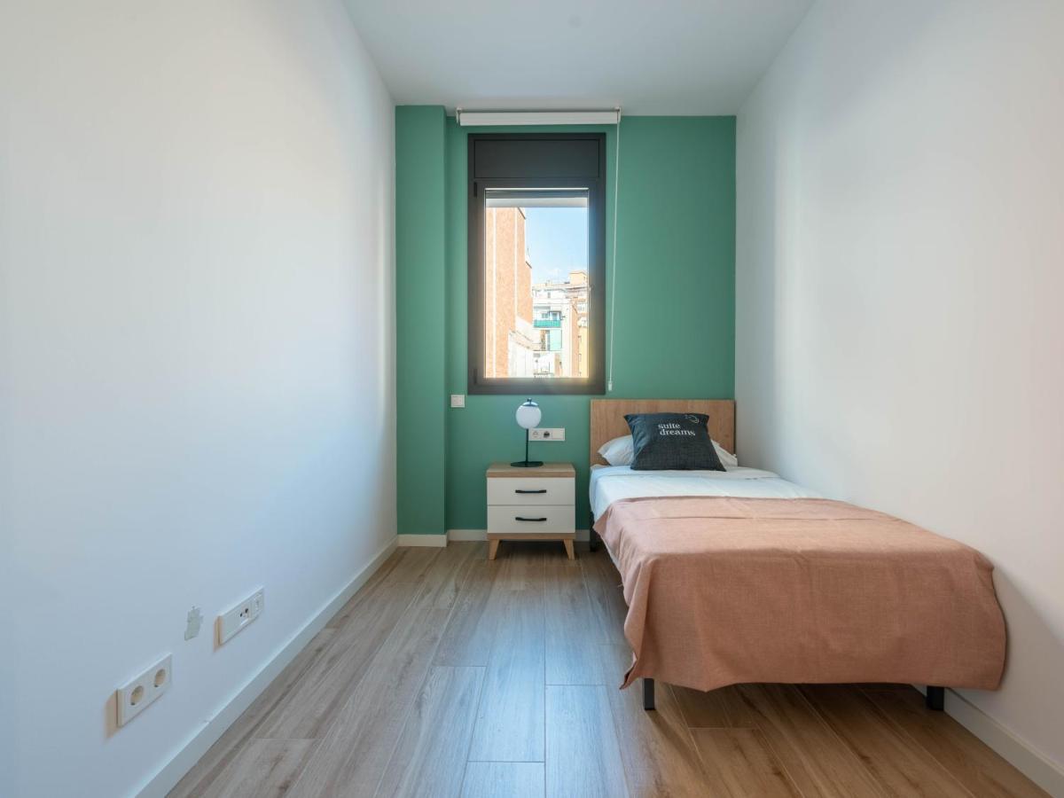 limehome Barcelona Carrer de Besalú 90 Exterior foto